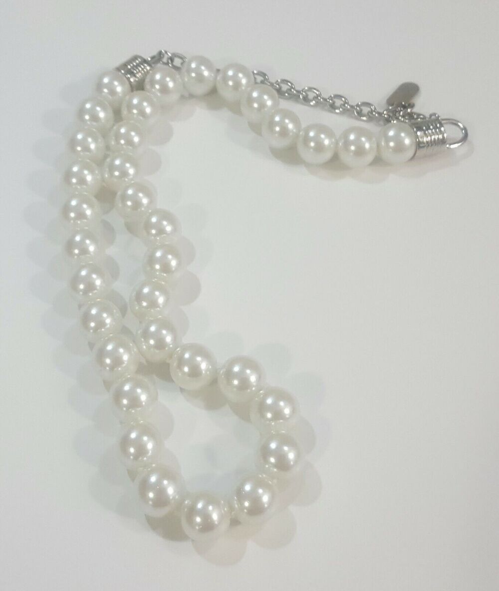 Kissaka Hand Knotted Glass Faux Pearl Bead Necklace 21"